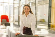 Climb with Confidence: How to Excel in Your Business Career Like a Pro Climb with Confidence