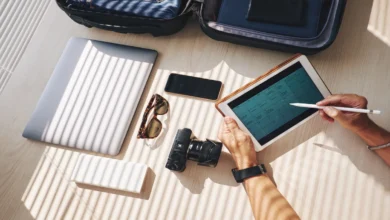 Tech Innovations for Staying Connected on the Go Tech Innovations for Staying