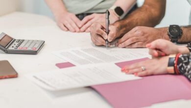 5 Ways to Protect Yourself When Co-Signing a Joint Loan When Co-Signing a Joint Loan